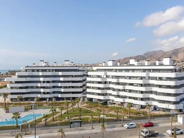 Piso en avenida Mar de Alborán, 5 - Foto 2