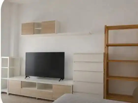 Estudio en  Avenida de los Manantiales 24 - Foto 2