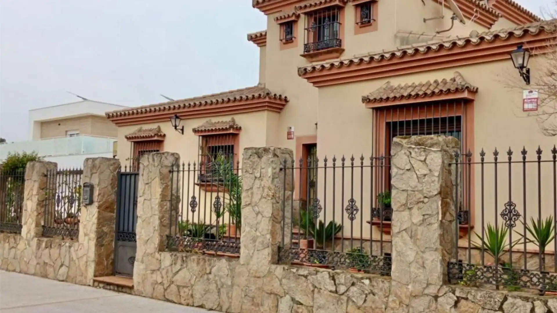 Chalet en  Carretera Madrid-Cádiz 24D - Foto 1