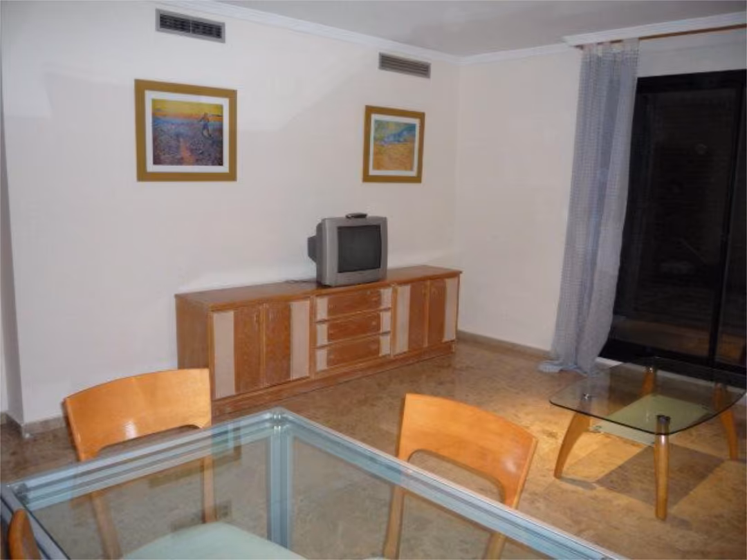 Piso en  Avinguda de les Corts Valencianes 37 - Foto 2