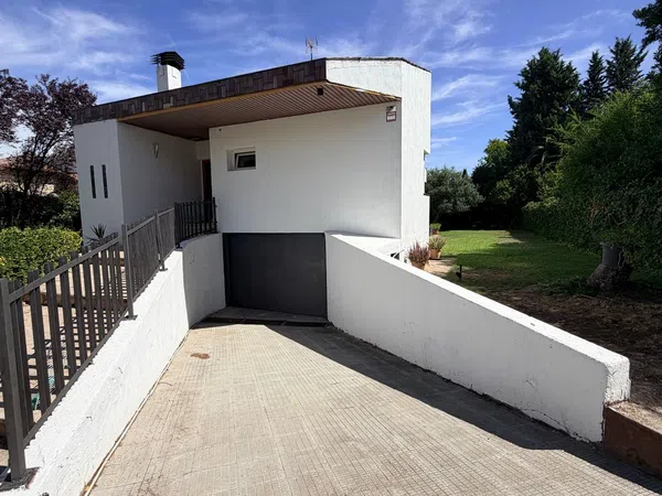 Casa o chalet independiente en Urbanización Torrebarajas, 1, Casetas - Garrapinillos - Monzalbarba, Casetas - Garrapinillos - Monzalbarba - Foto 3