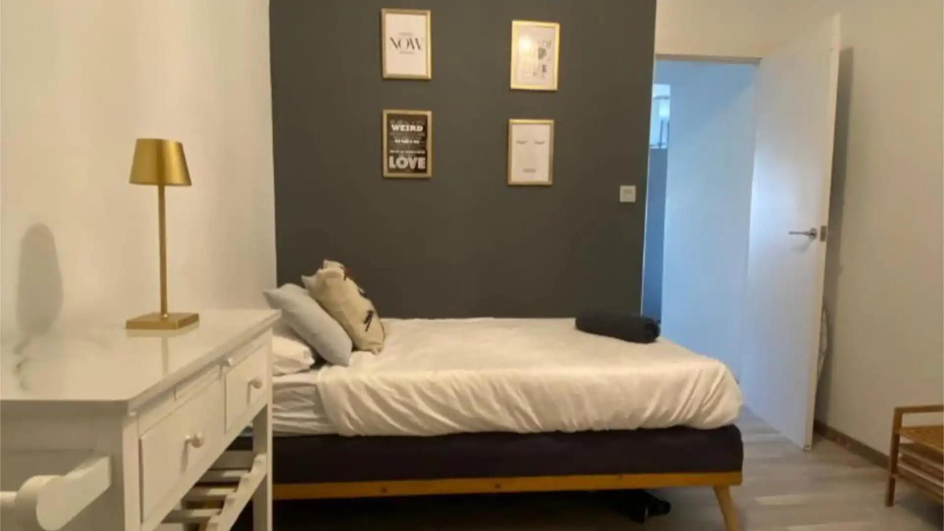 Piso en  Carrer de Campoamor 4 - Foto 15