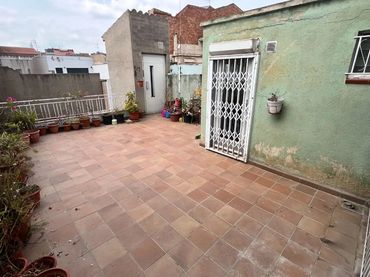 Casa adosada en  Carrer de la Soledat 6 - Foto 3