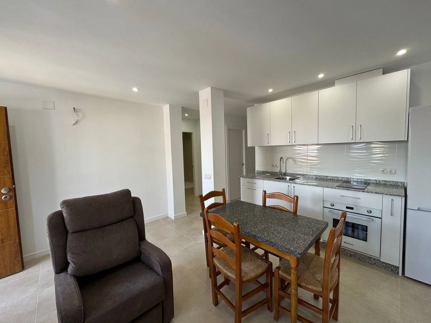 Chalet adosado en calle María José, 18 - Foto 3