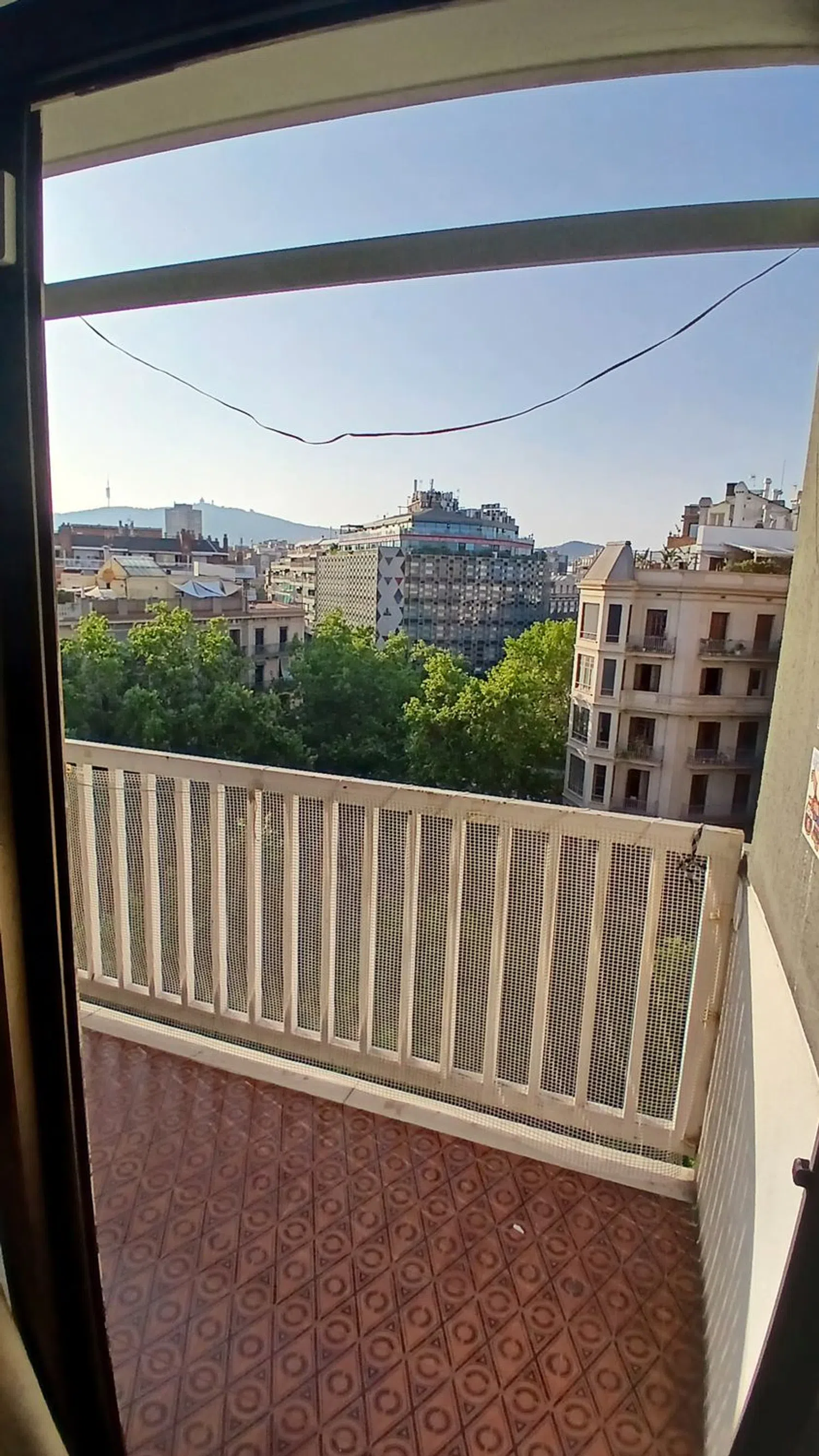 Piso en calle de Sant Antoni Abat, 50 - Foto 3