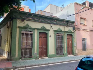 Planta baja en  Calle Beata Soledad Torres Acosta 44 - Foto 1