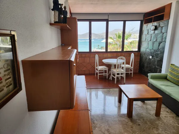 Piso en calle Luis Morote, 61