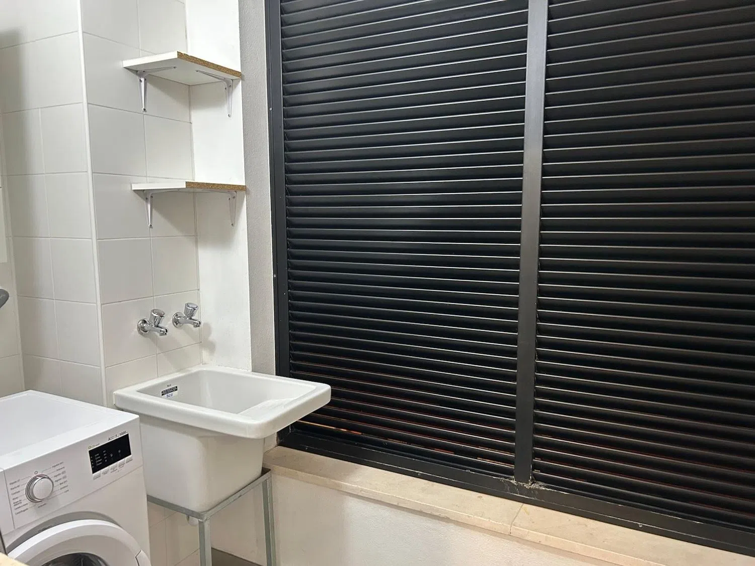 Piso en calle de la Reina Maria Cristina, 35 - Foto 4