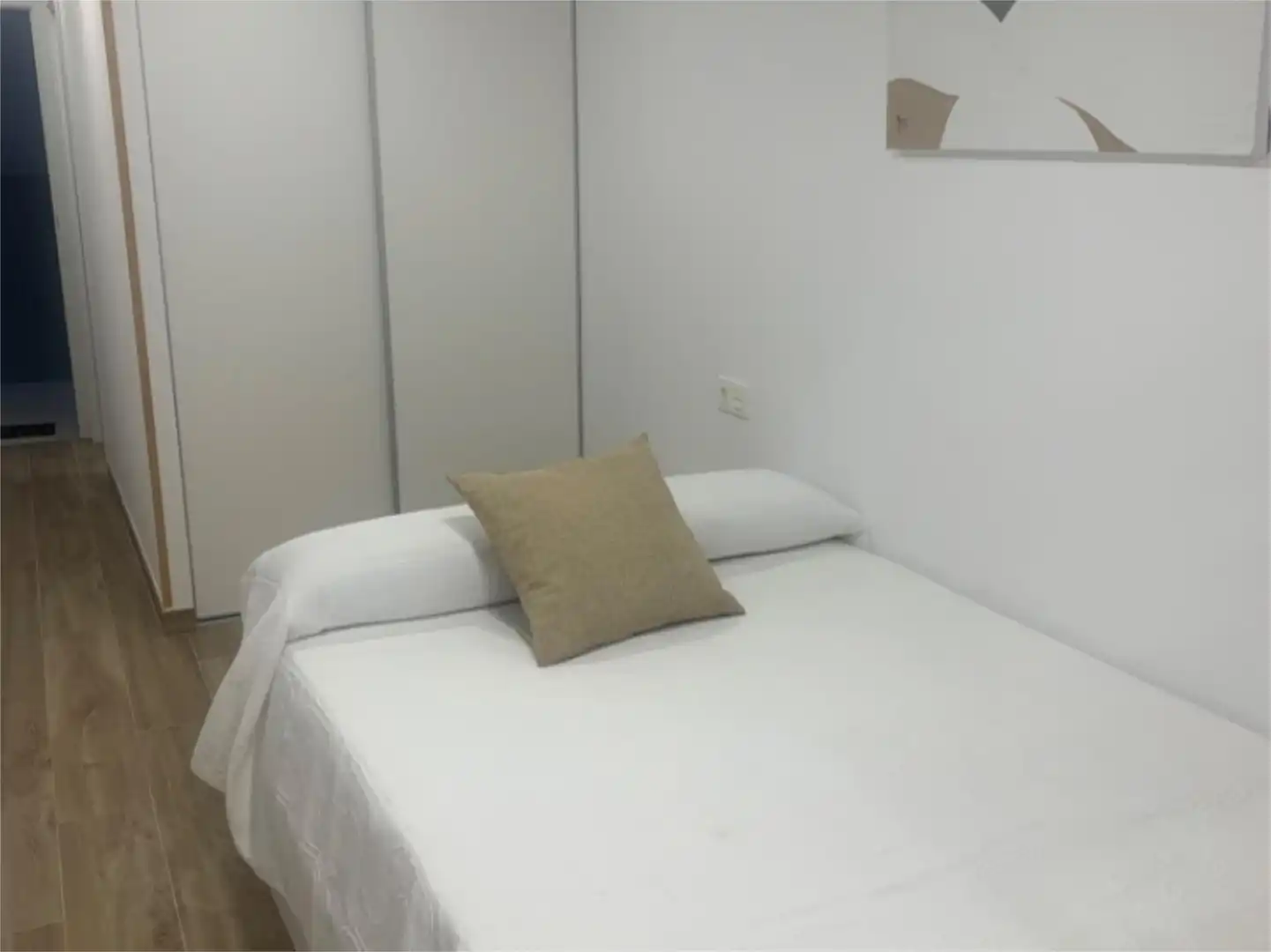 Piso en  Carrer d'Alloza 50 - Foto 2