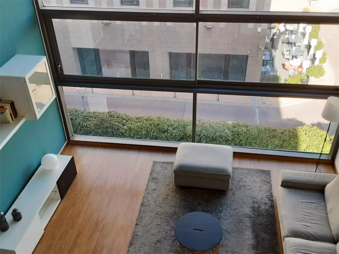 Piso en  Calle Antonio Suárez 10