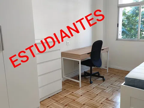 Piso en calle Pío Xii, 2