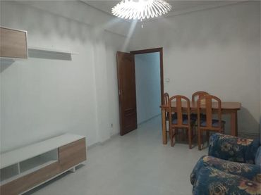 Piso en Circular - Foto 4