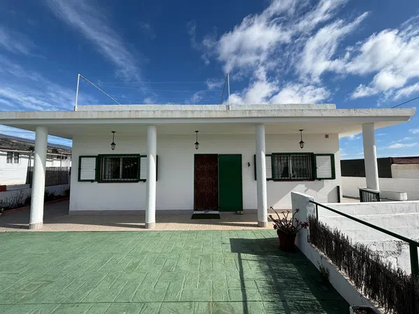 Casa terrera en Calle los Llanitos, 2 - Foto 1