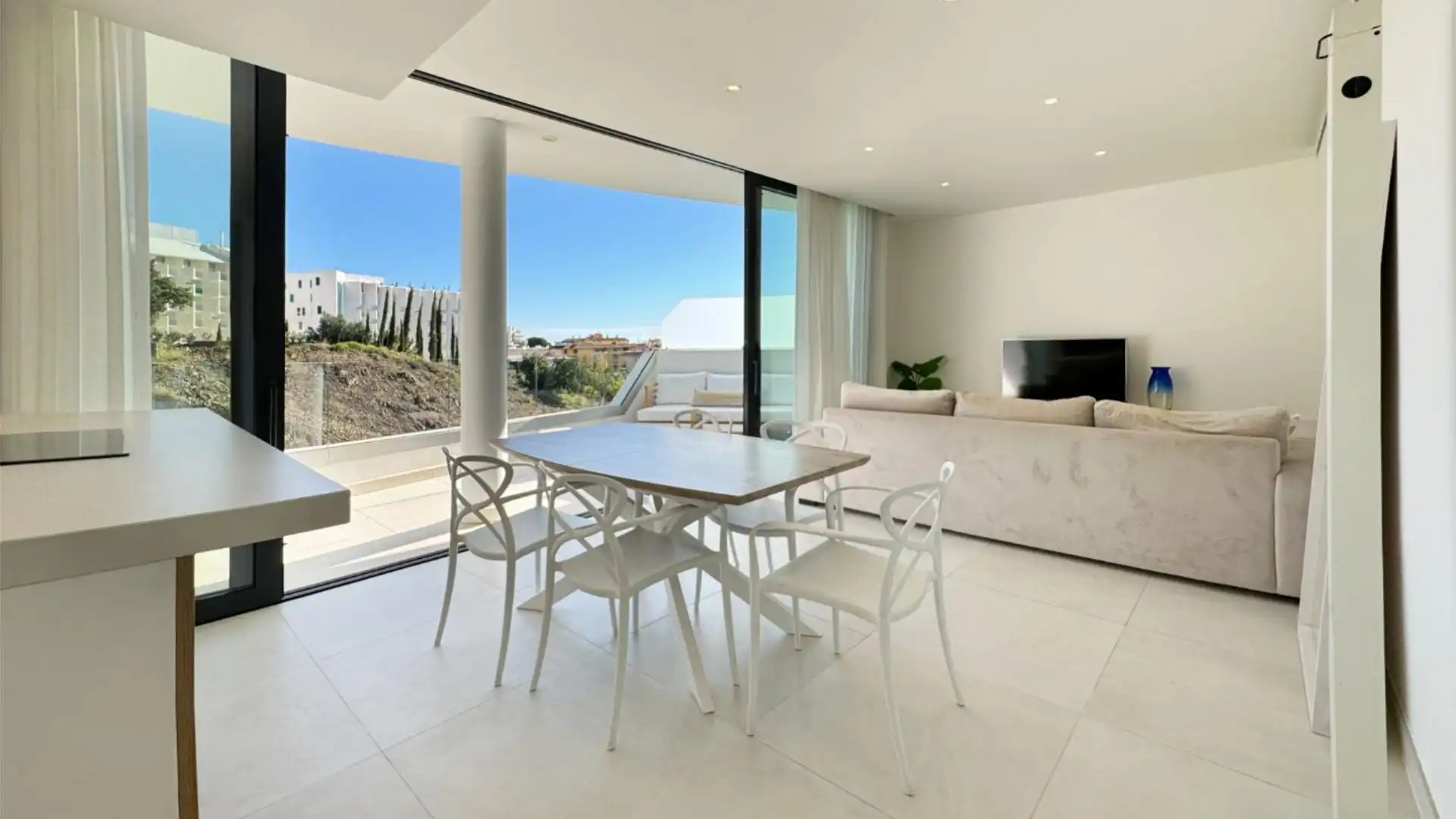 Piso en avenida Av. 8 de Marzo 3 - Foto 14