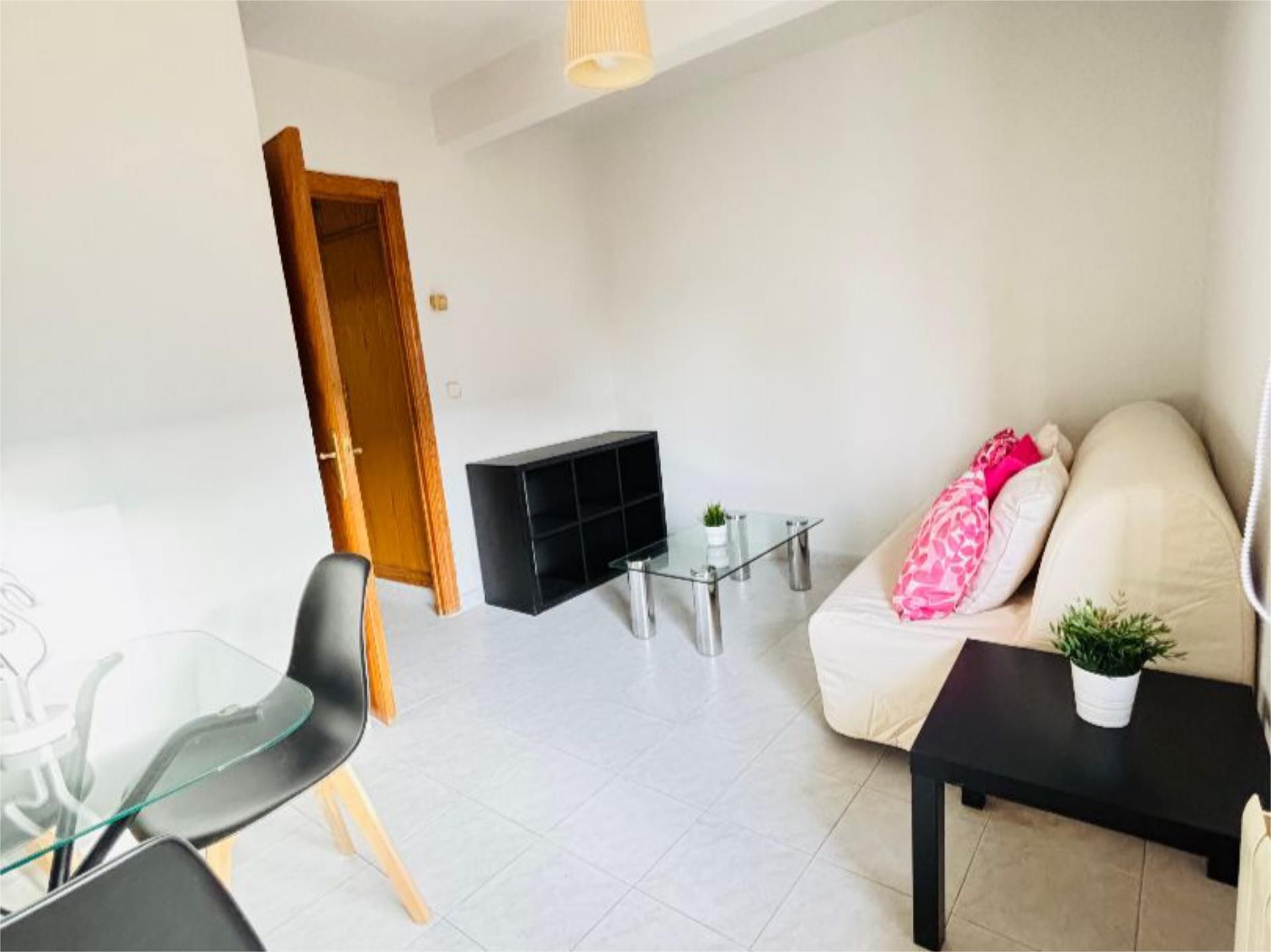 Piso en  Calle del Nogal 7 - Foto 3