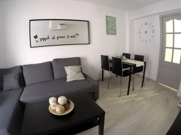 Estudio en calle Cristo de la Yedra, 50