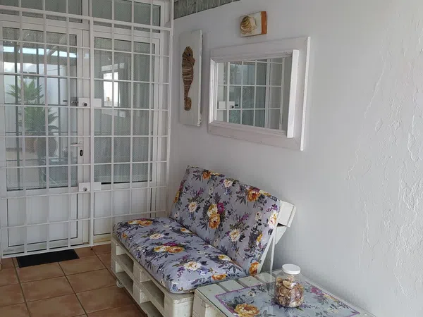 Chalet adosado en Avenida Conquistadores, 164 - Foto 1
