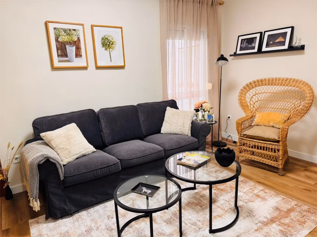 Piso en  Calle Eladia Montesino-Espartero 9 - Foto 2