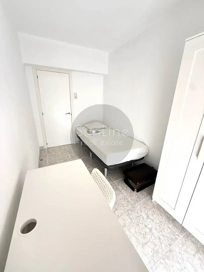 Piso en  Carrer de Reig Genovés - Foto 16