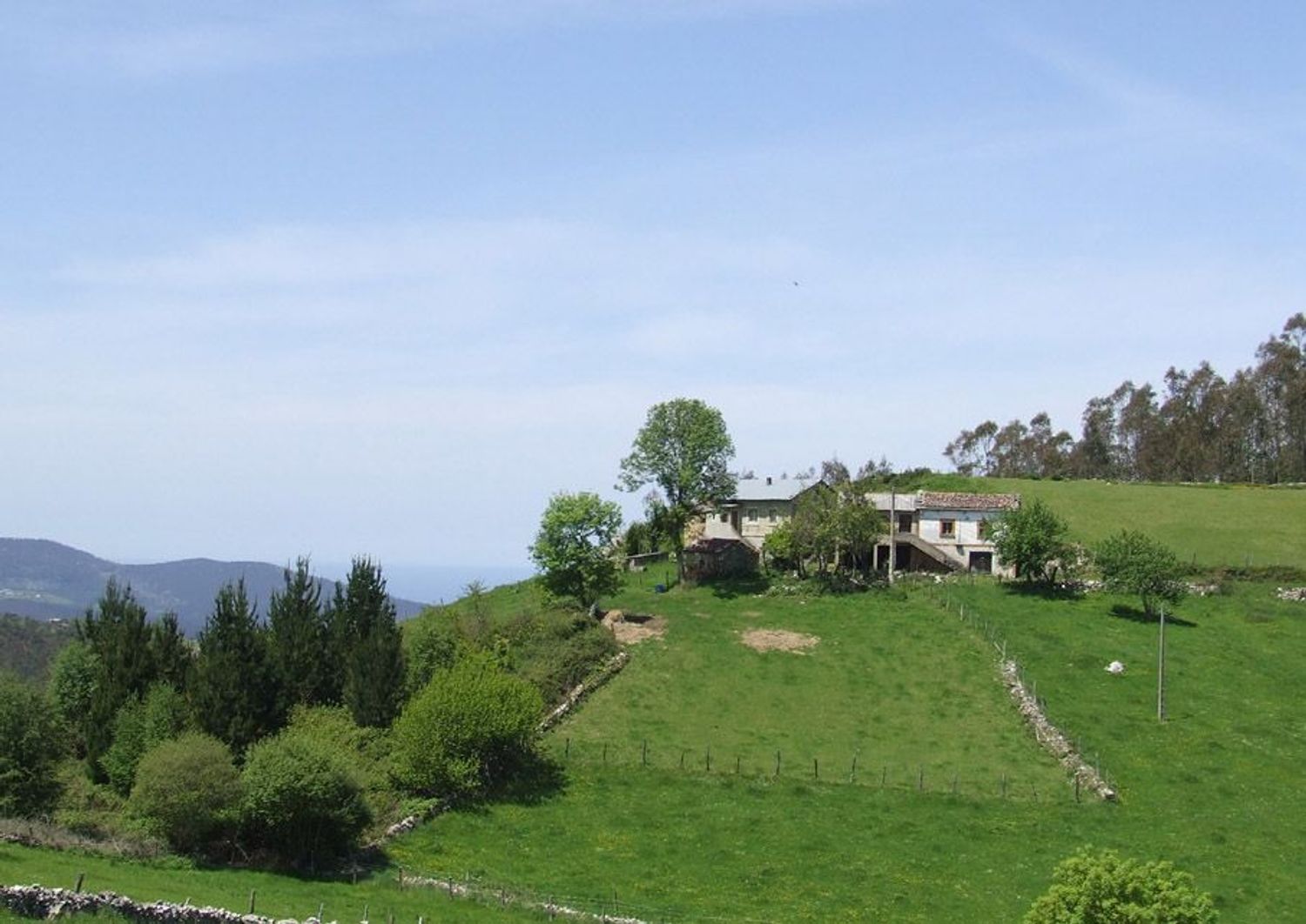 Casa de pueblo en Carretera del Faedal s/n - Foto 2