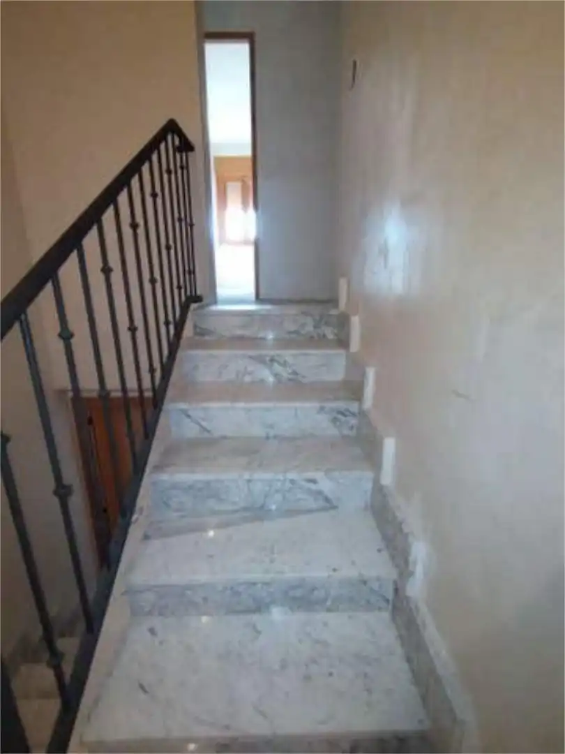 Casa adosada en Cerca consultorio médico - Foto 7