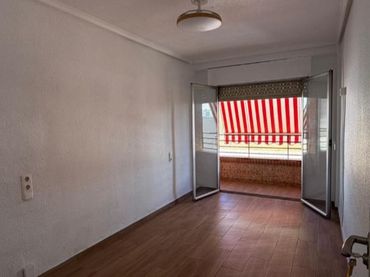 Piso en  Carrer Gilberto Martínez 36 - Foto 1