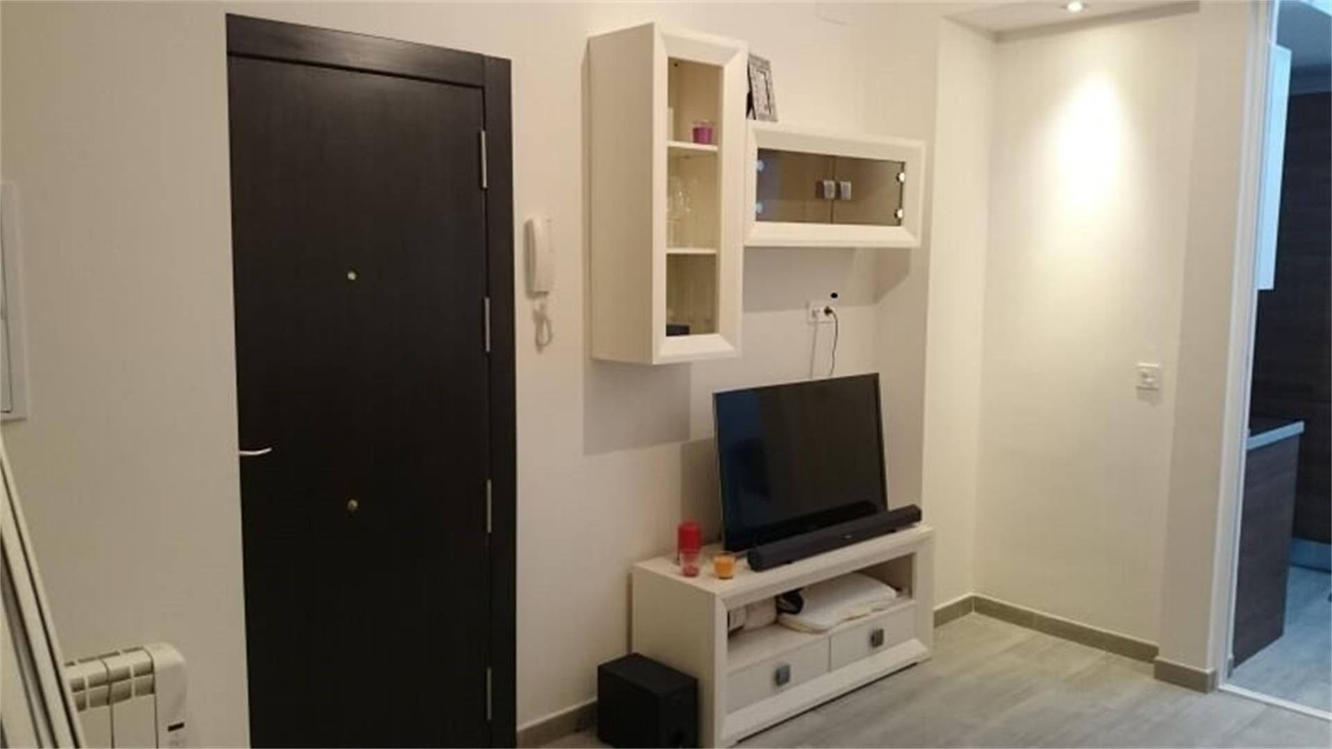 Piso en  Calle Elvira