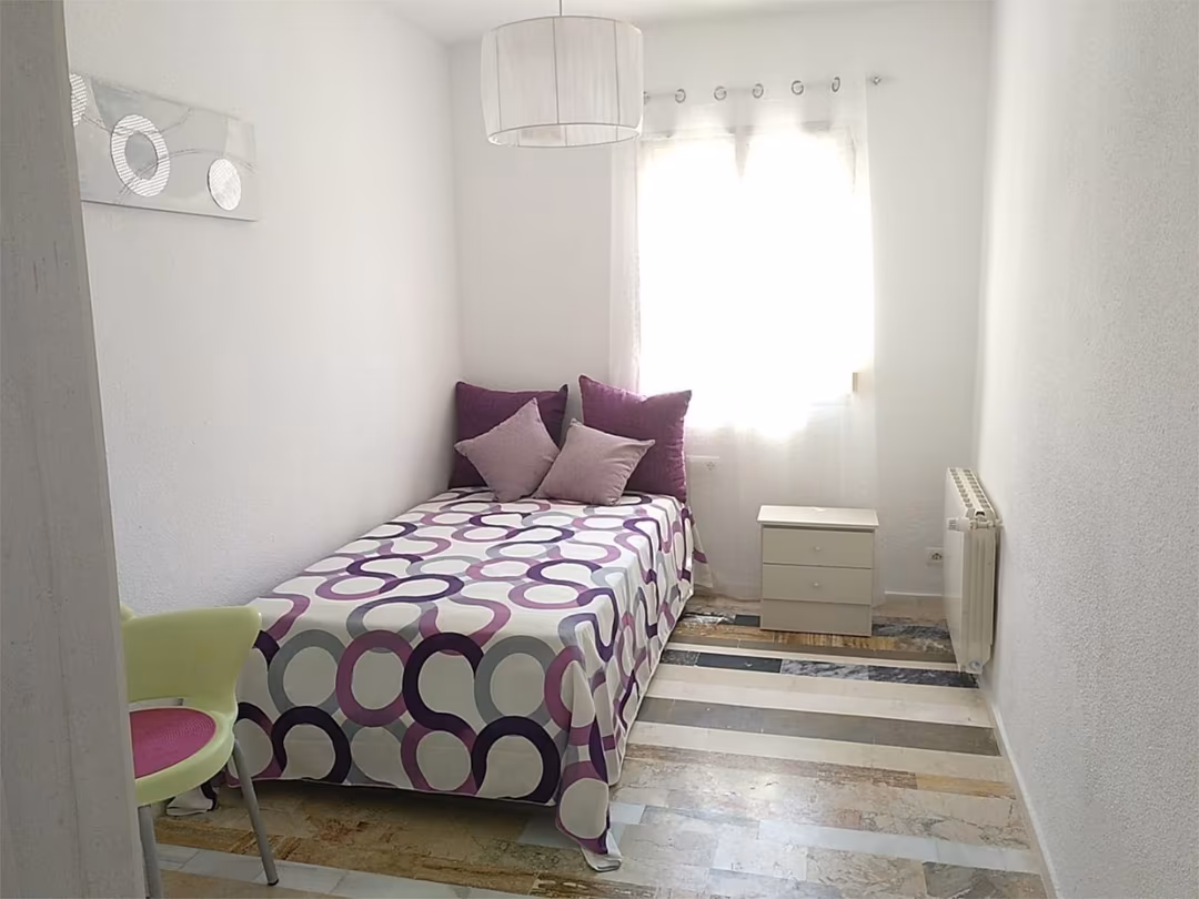 Piso en  Calle Santa Rosalía 20 - Foto 3