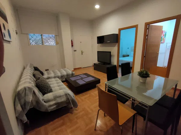 Piso en avenida Málaga Oloroso, 10