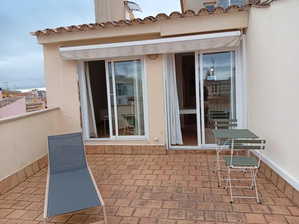 Ático en calle del Sindicat, 24