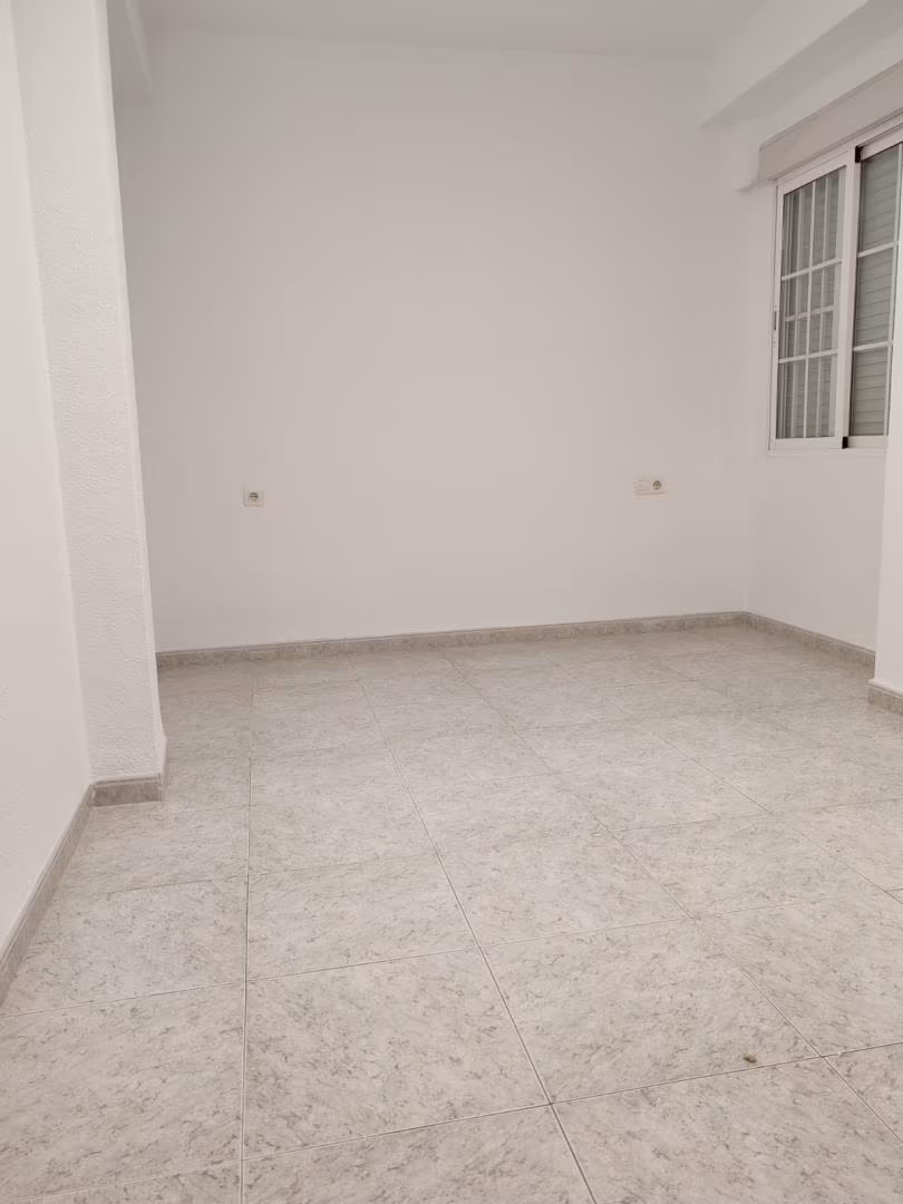 Piso en  Avenida de Libia 5 - Foto 7