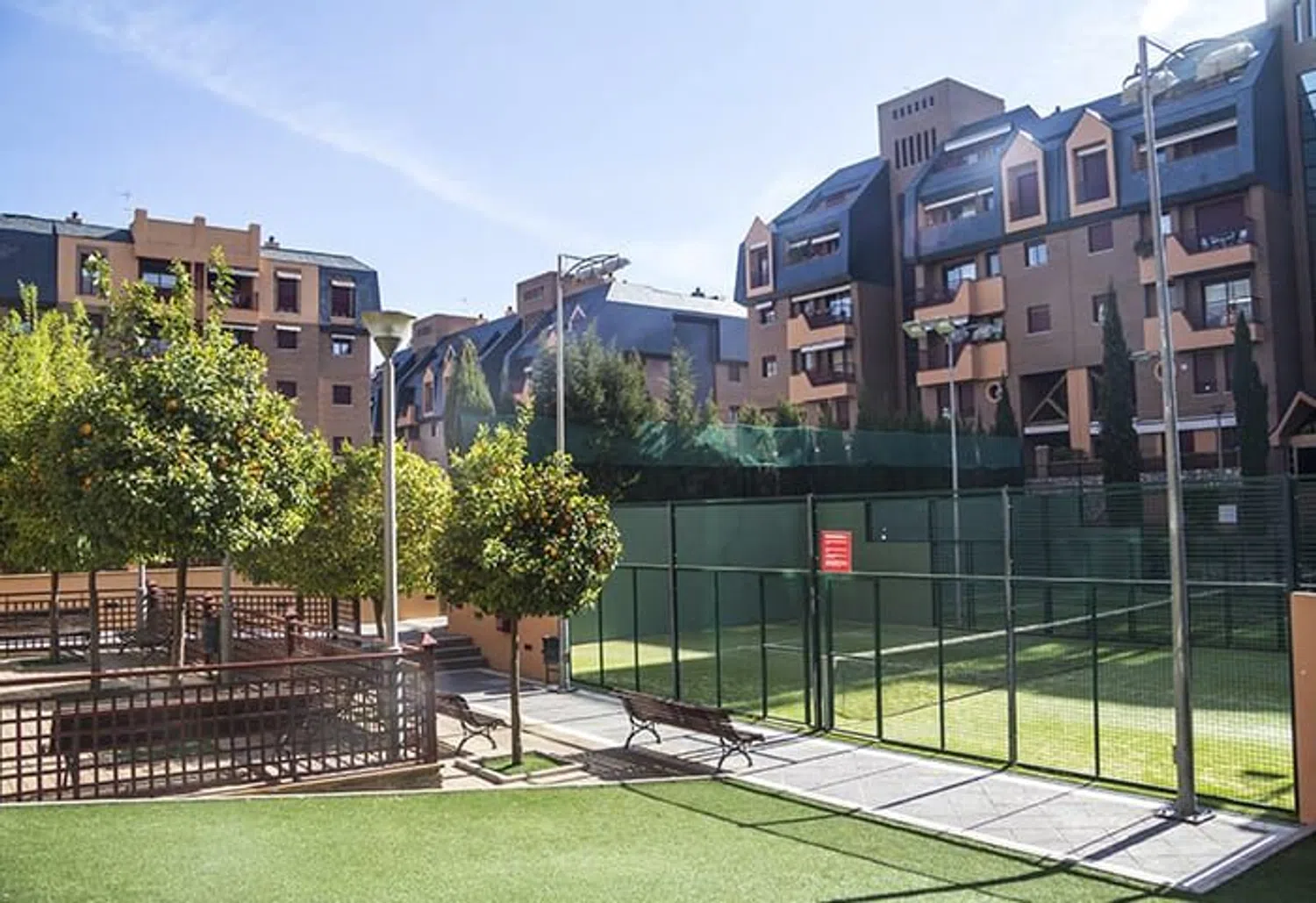 Piso en calle Aconcagua, 26 - Foto 2