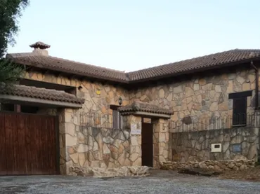 Chalet en  Calle Piedralaves 46 - Foto 1