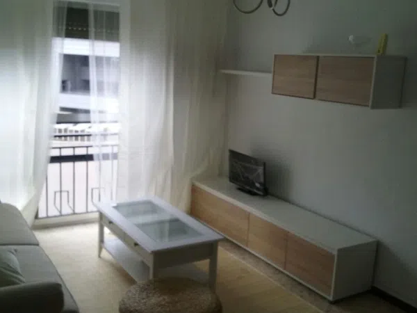 Piso en Avenida de Ramón y Cajal, 4, Prado de San Sebastián - Ramón Carande - Foto 3