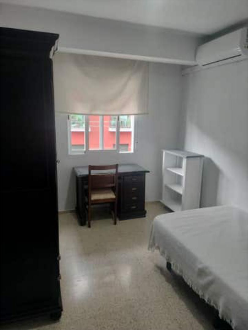 Piso en Ciudad Jardín - Foto 6