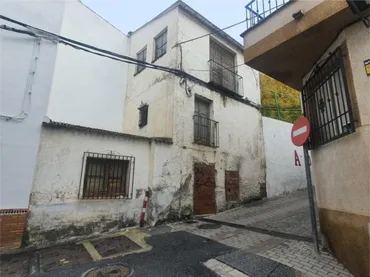 Chalet en Cogollos Vega centro - Foto 1