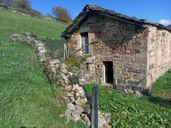 Casa rural en 43.135564, -3.816239 San Pedro del Romeral,&amp;nbsp;39686, Cantabria, España s/n - Foto 1