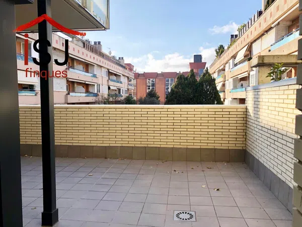 Piso en Carretera Reial - Foto 9