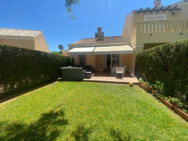 Chalet adosado en Avenida Octavio Augusto, 1, Novo Sancti Petri - Foto 9