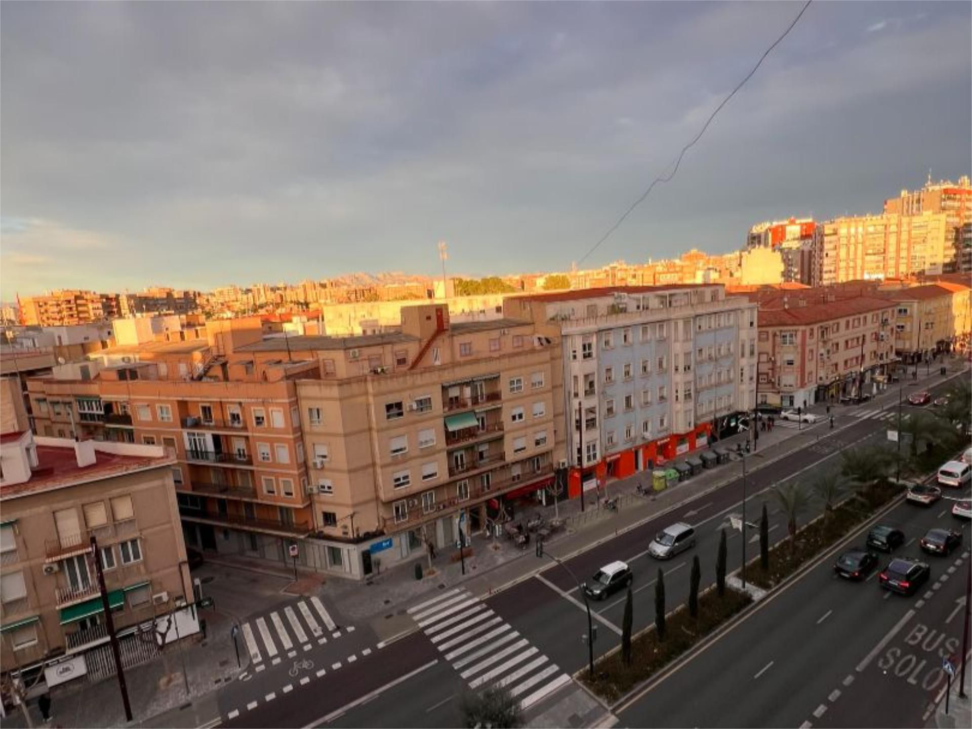 Piso en  Ronda Norte 11 - Foto 30