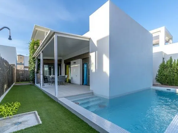 Casa o chalet independiente en Calle Cantábrico, 11, Lomas de Cabo Roig - Foto 1