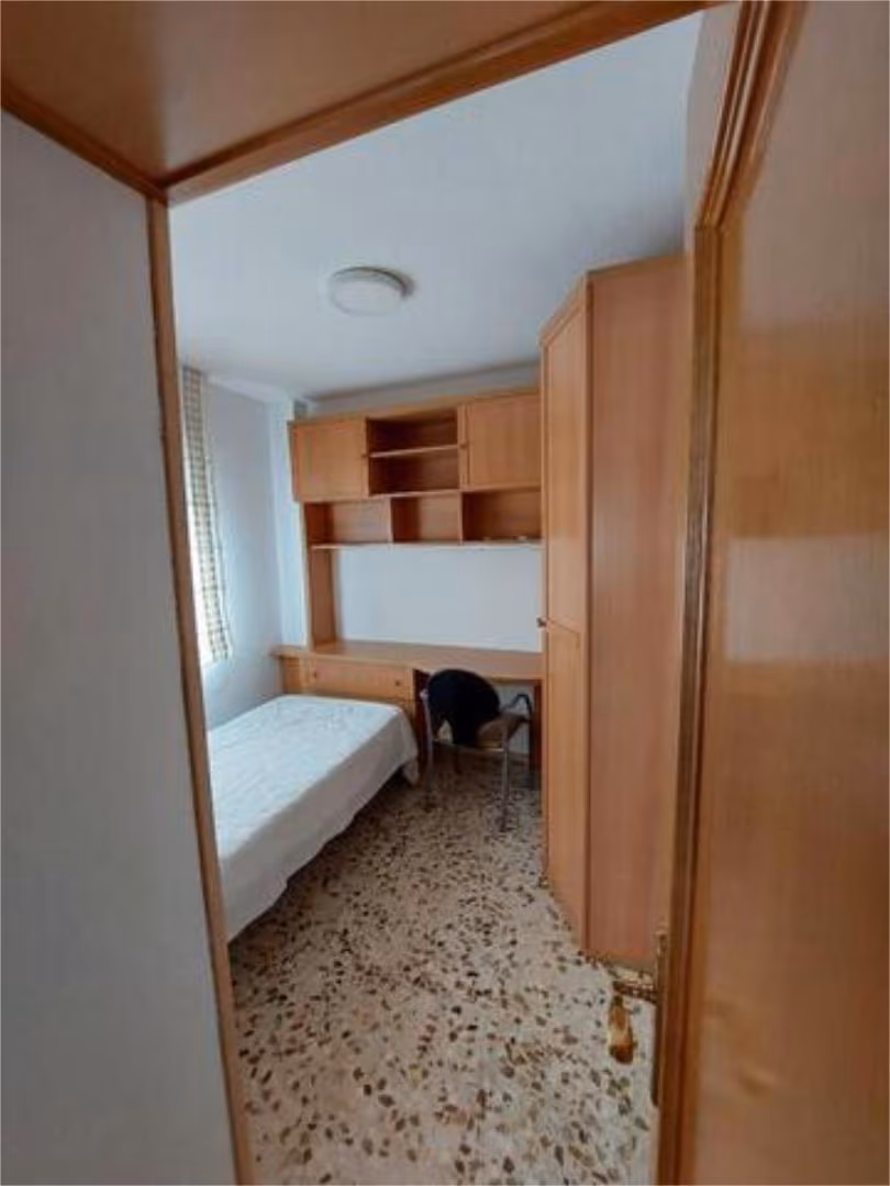 Piso en Ciudad Jardín - Foto 4
