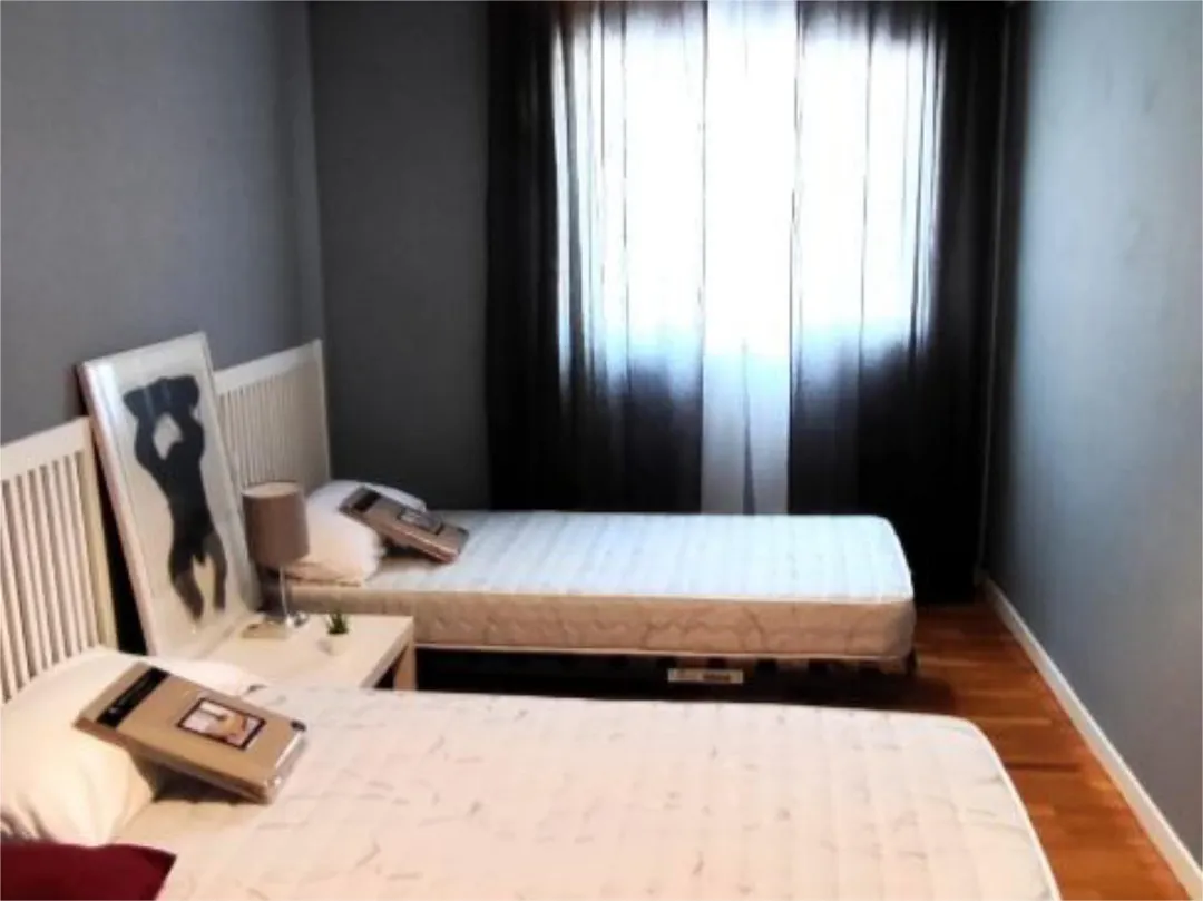 Piso en  Calle María Guerrero 16 - Foto 23