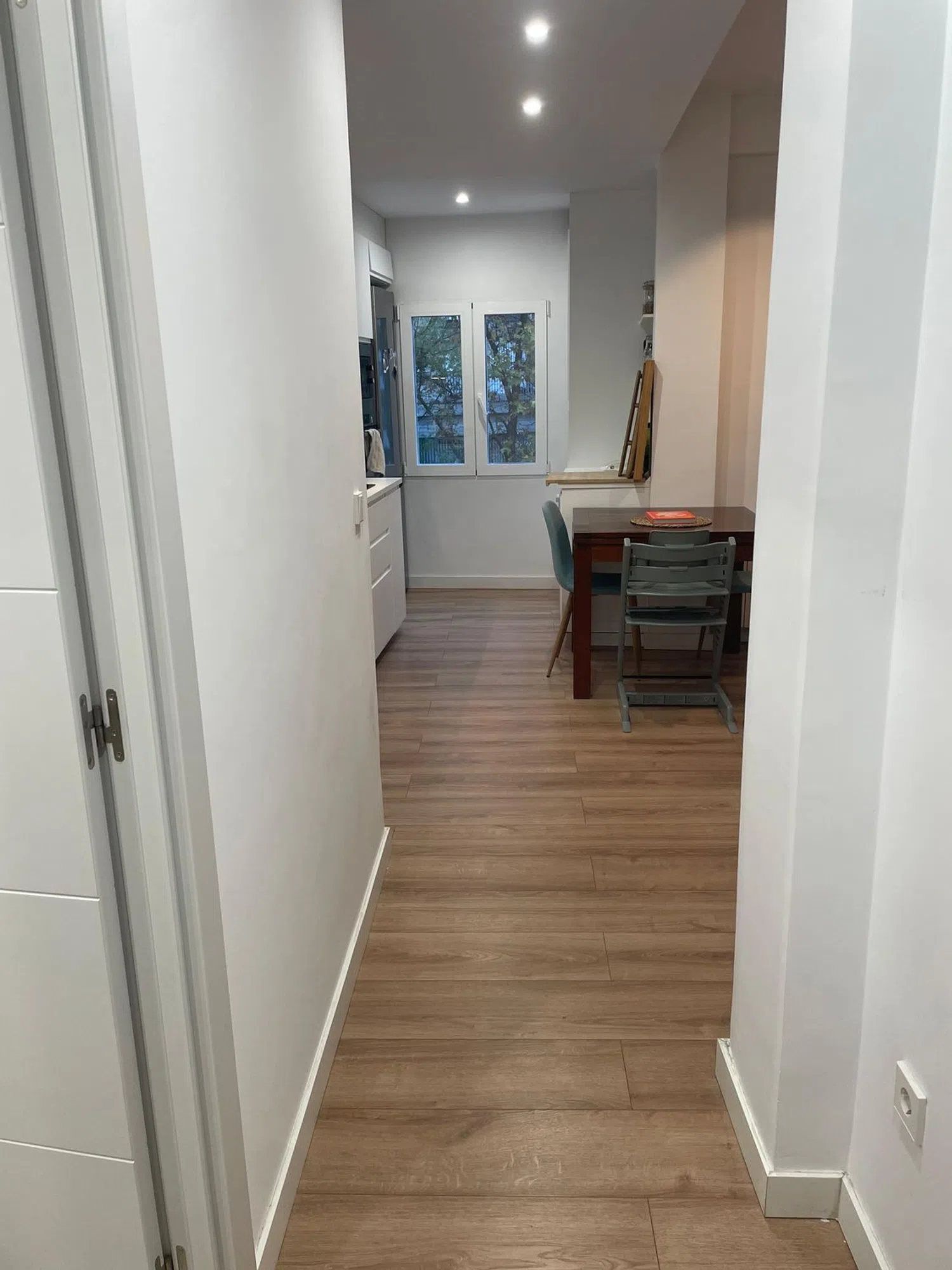 Piso en calle de la Infanta Mercedes, 97 - Foto 18