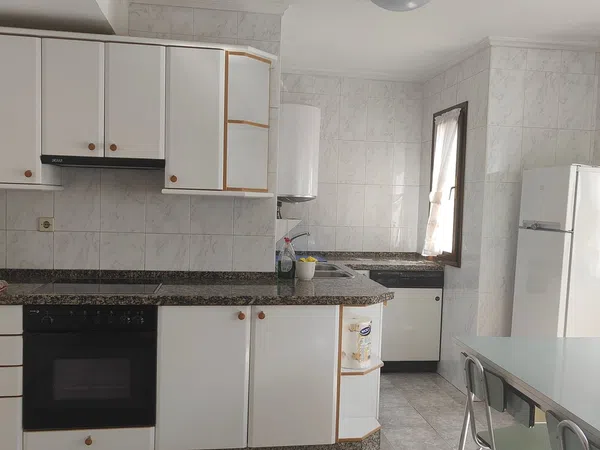 Dúplex en Avenida Leitariegos, 8 - Foto 2