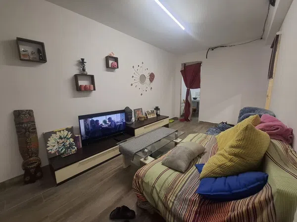 Estudio en Calle Barcelona, 138 - Foto 3