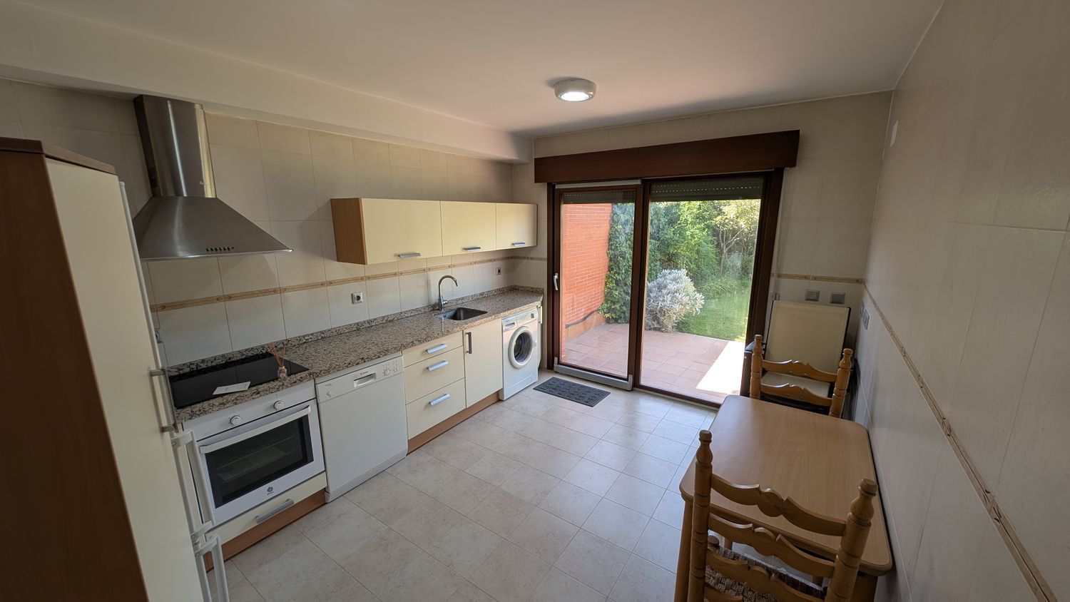 Chalet adosado en Calle Monasterio de San Pedro de Alcántara, 91 -105, Girón - Villa del Prado, Girón - Villa del Prado - Foto 6