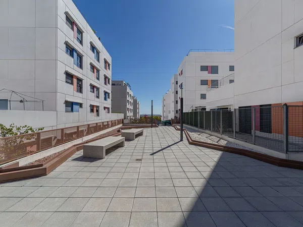 Piso en calle de Lina Odena - Foto 9