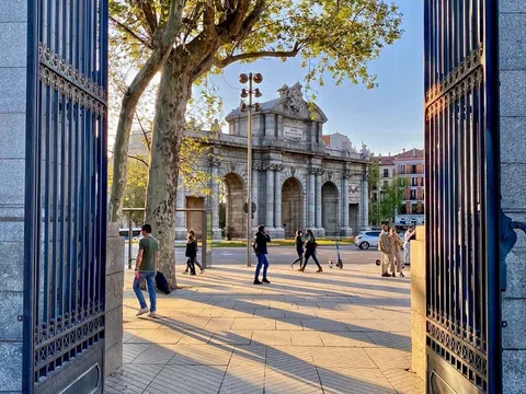 Piso en calle de Antonio Acuña, 25