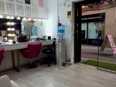 Local comercial en  Avenida Marqués del Duero 1 - Foto 4